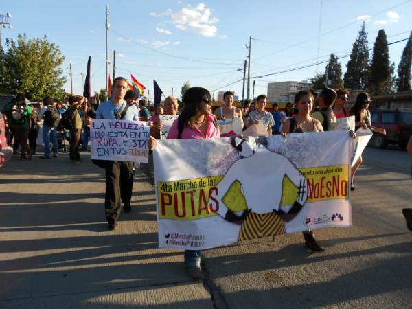 2014-08-30-4a-marcha-putas (35)
