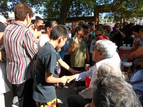 2014-08-31-festejo-braceros-cumpleaños (5)