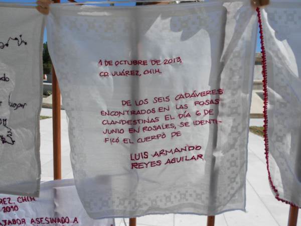 2014-10-06-bordados-y-letrero (34)