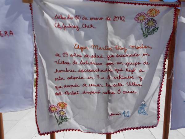 2014-10-06-bordados-y-letrero (40)