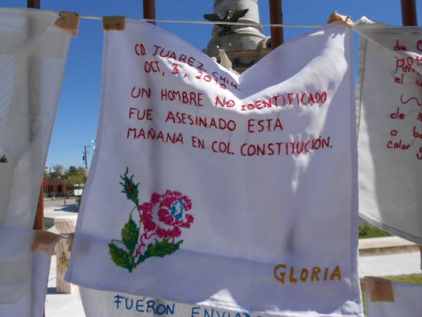 2014-10-06-bordados-y-letrero (44)