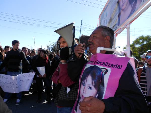 2014-11-20-desfile-asamblea (1)