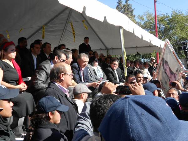 2014-11-20-desfile-asamblea (44)