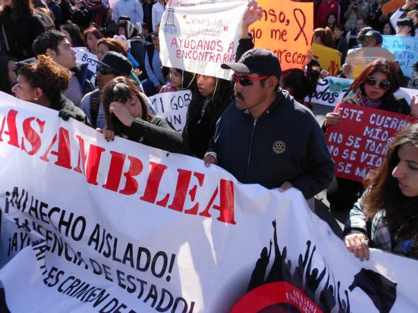 2014-11-20-desfile-asamblea (45)