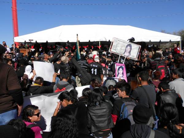 2014-11-20-desfile-asamblea (46)