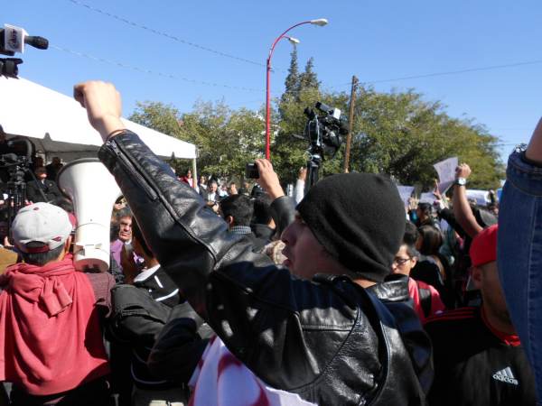 2014-11-20-desfile-asamblea (48)