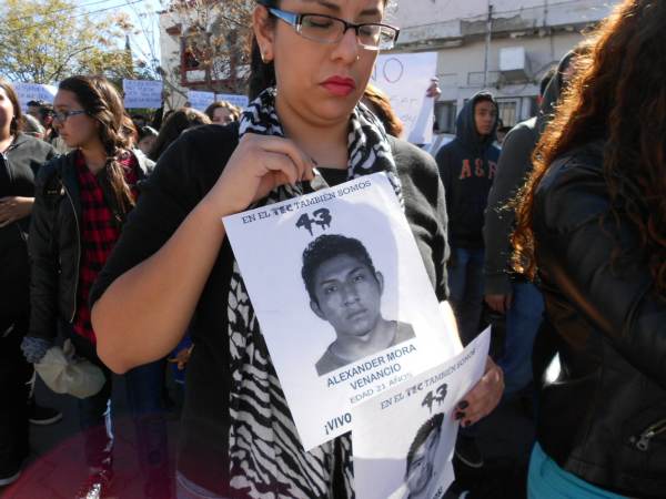 2014-11-20-desfile-asamblea (52)