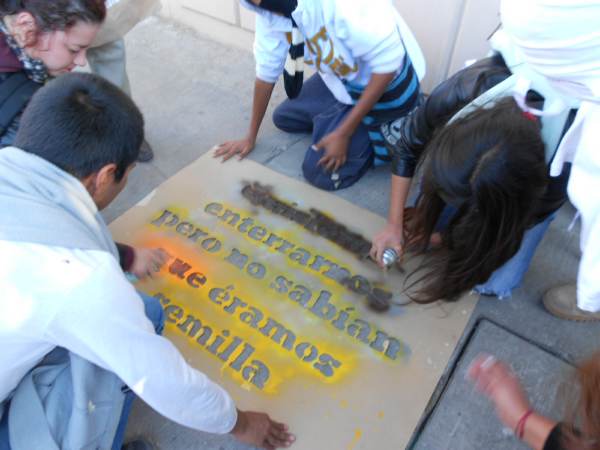 2014-11-20-desfile-asamblea (61)