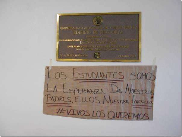 2014-11-13-toma-rectoria (1)