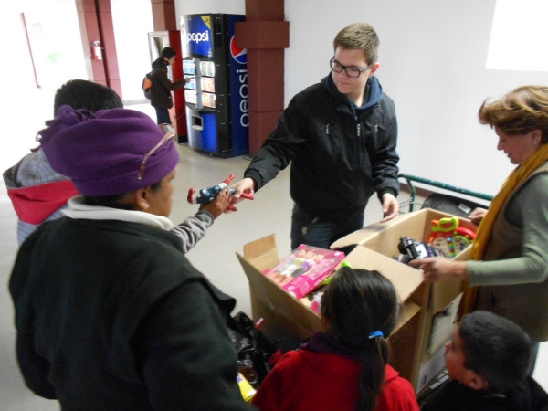 2015-02-28-rotarios-mil-sonrisas (11)