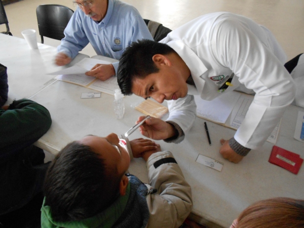 2015-02-28-rotarios-mil-sonrisas (13)