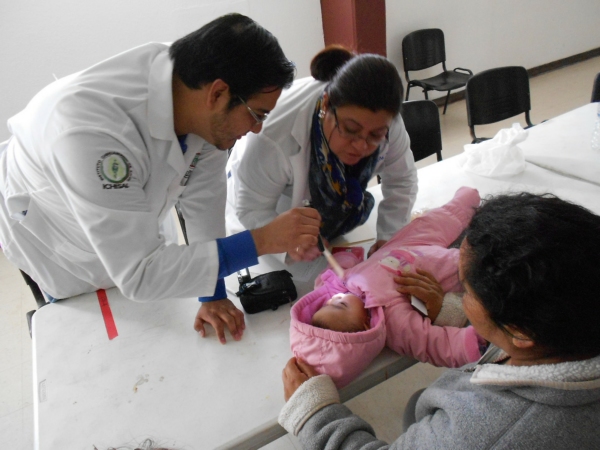 2015-02-28-rotarios-mil-sonrisas (6)