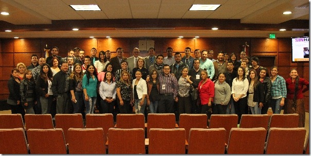 2015-02-22-brigadistas-uacj-cruzada-hambre