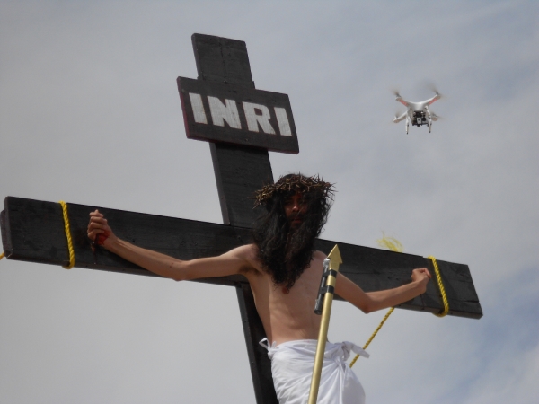 2015-04-03-viacrucis-xv-aniv (14)