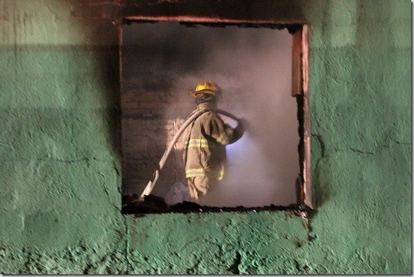 2015-07-27-bomberos-incendio (2)