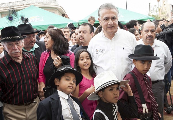 2015-09-19-tin-tan-homenaje-100-años (1)