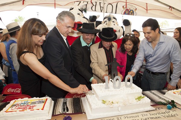 2015-09-19-tin-tan-homenaje-100-años (6)