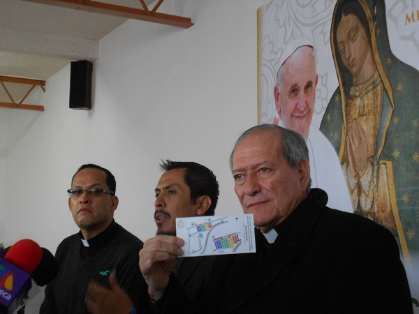 2016-02-04-misa-papal-boletos (2)