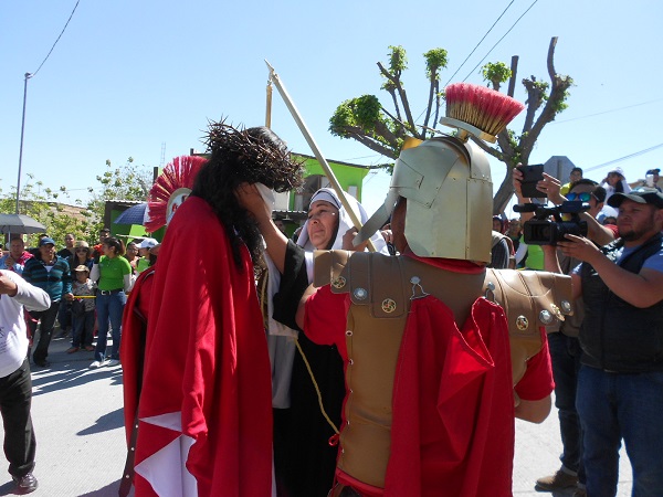 2016-03-25-viacrucis-viviente (3)