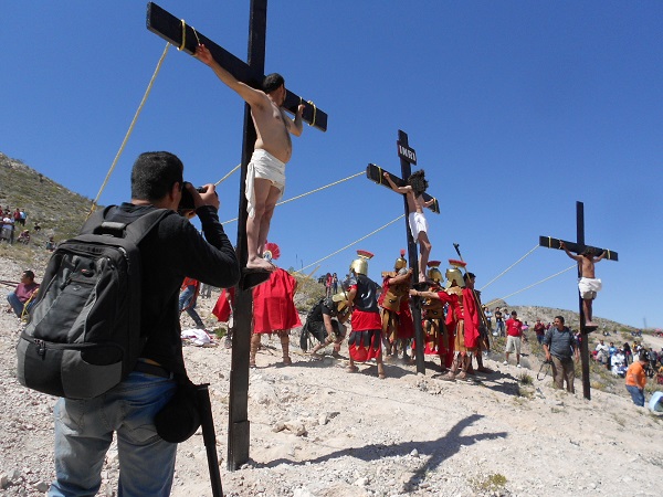 2016-03-25-viacrucis-viviente (8)