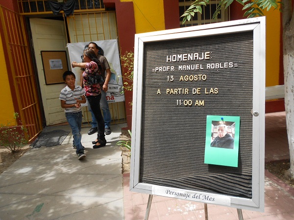2016-08-13-profe-robles-homenaje (10)