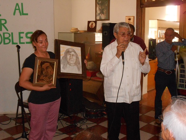 2016-08-13-profe-robles-homenaje (4)