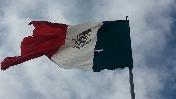 2016-02-06-megabandera-13