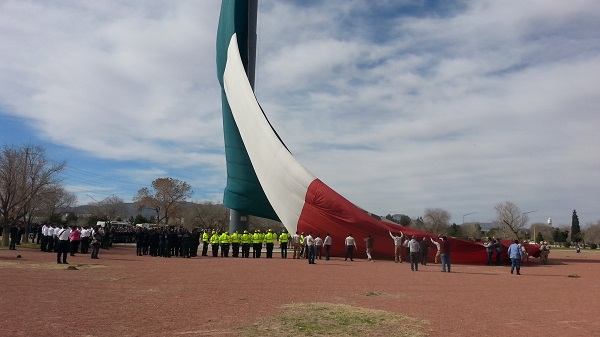 2016-02-06-megabandera-7