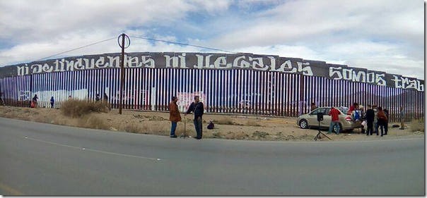 2017-02-27-accion-en-muro-fronterizo (5)